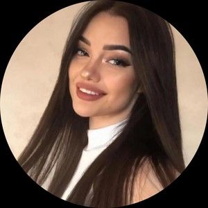 Meet your Posher, Moira